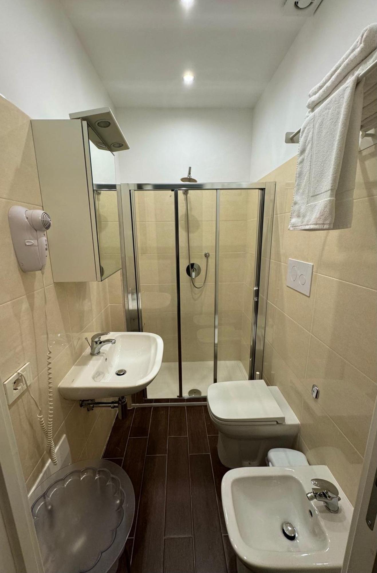 Enotria Bnb Bed and Breakfast Ρέτζιο ντι Καλάμπρια Εξωτερικό φωτογραφία
